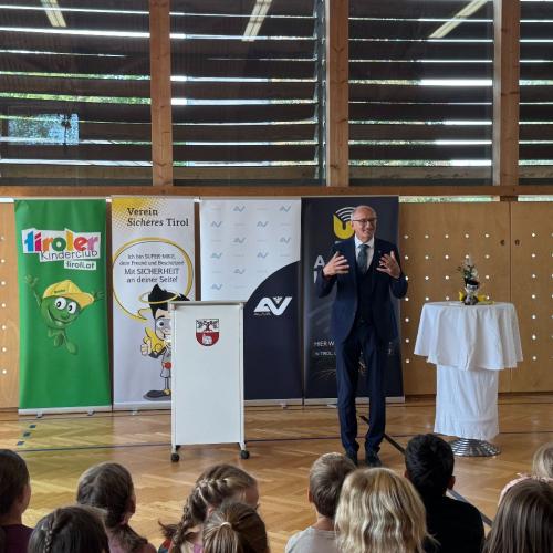 Schulstartpaket 2025