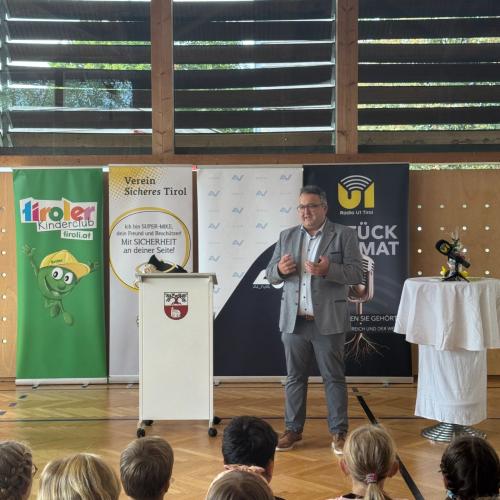 Schulstartpaket 2025